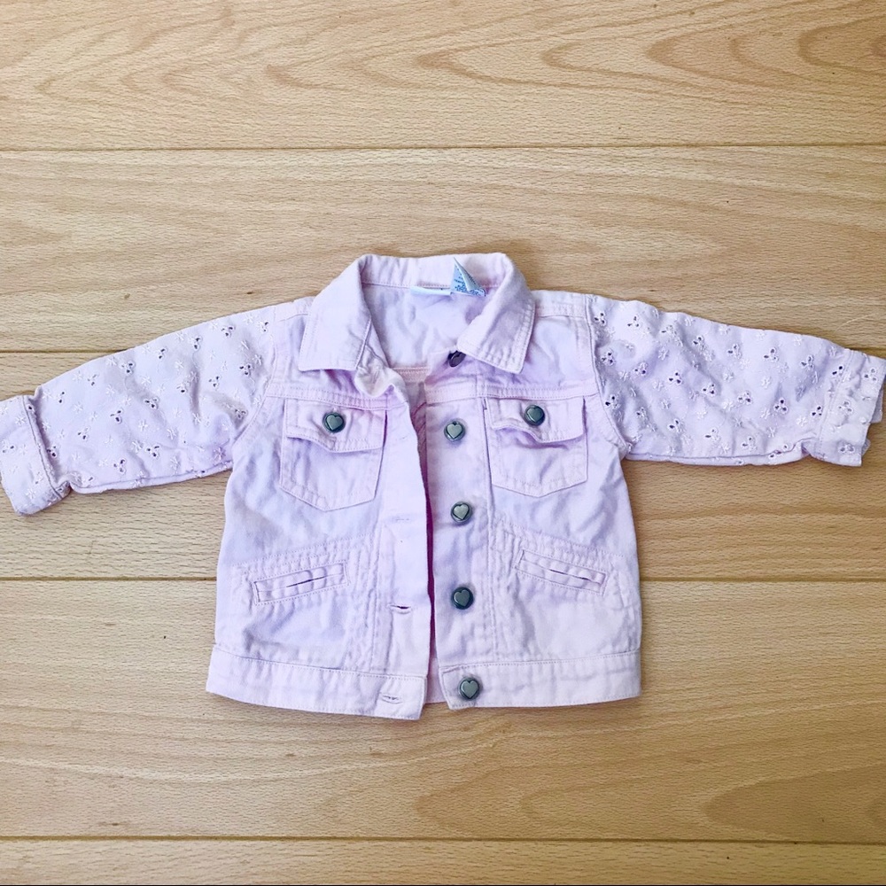 ☀️4 for $25 SALE☀️Lot of 6/9 month girl clothes